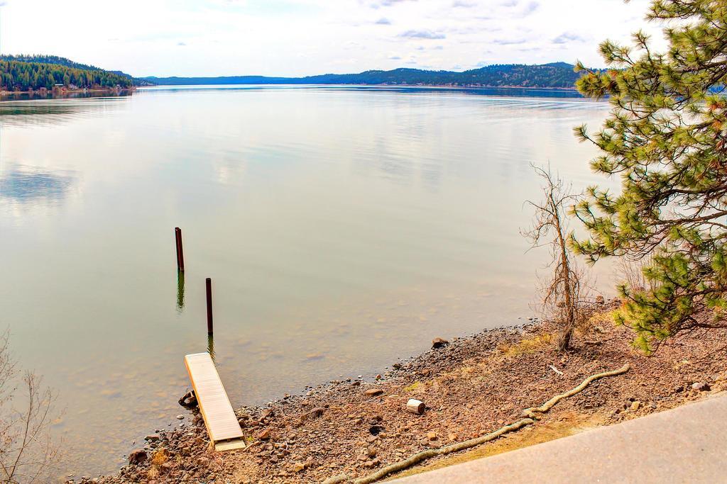 Beautiful Lake Coeur D'Alene Cabin On The Bay Hotel Mica Exterior foto