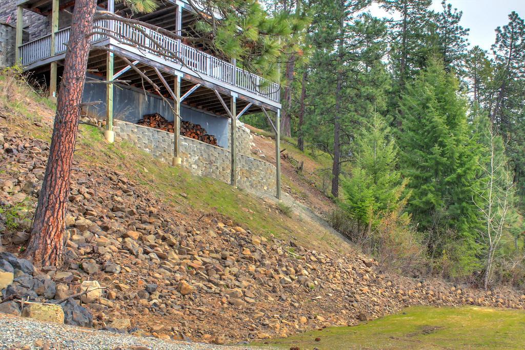 Beautiful Lake Coeur D'Alene Cabin On The Bay Hotel Mica Exterior foto